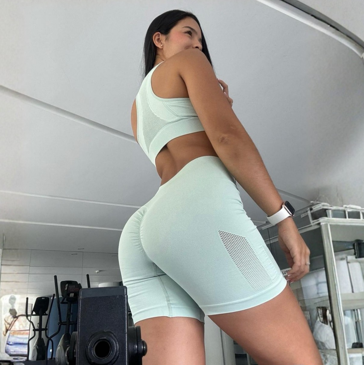 SET SHORT + TOP BASICO