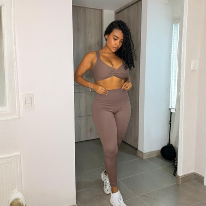 SET LEGGINS + TOP VALKA