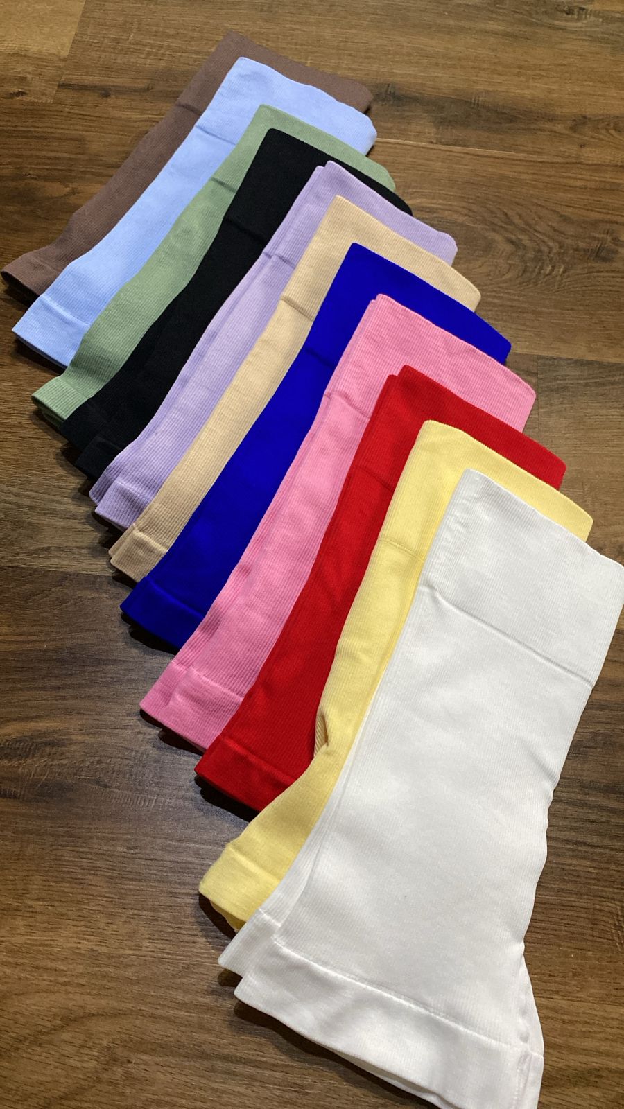 SHORT SEAMLESS