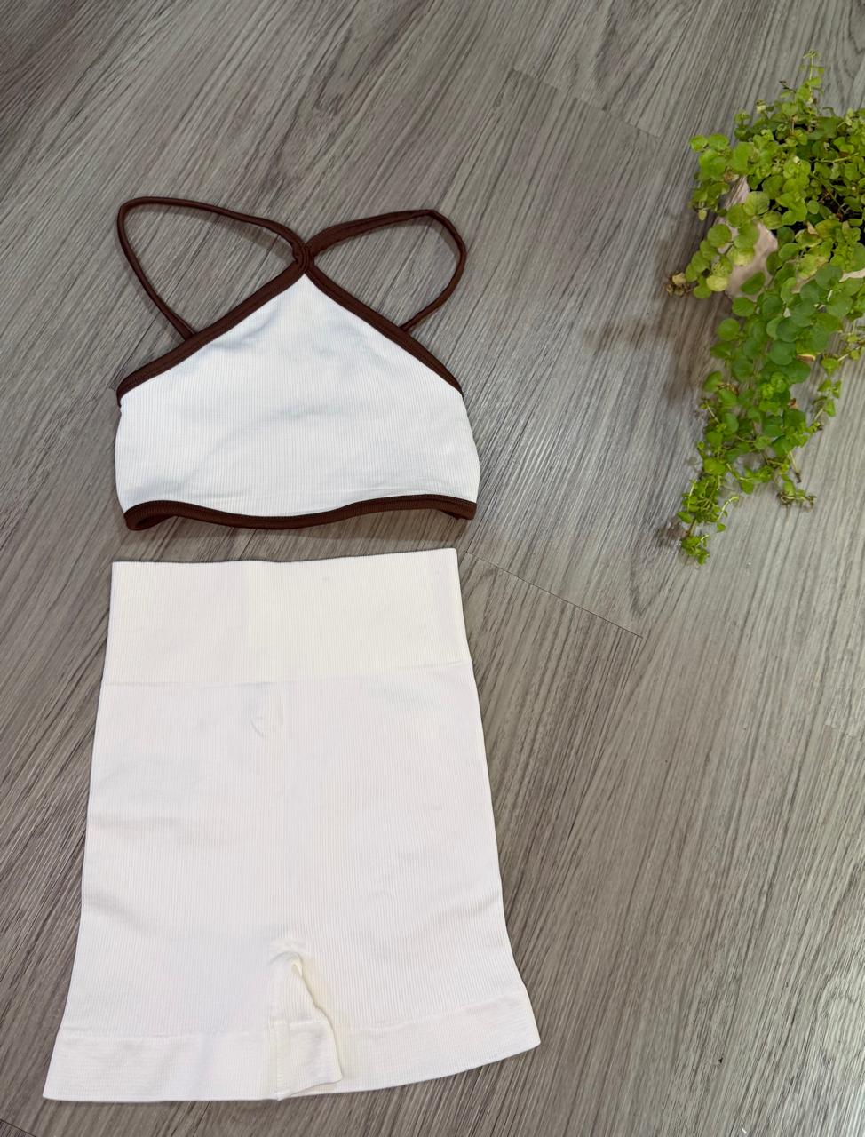 SET SHORT + TOP VELA